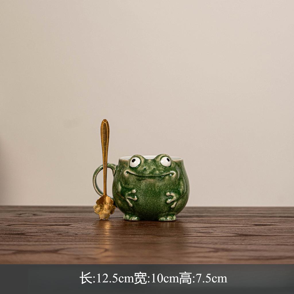 Frog Design Ceramic Mug with Spoon Cute Coffee Cup Gift Set for Office Home Use Vintage Style Drinkware Decor