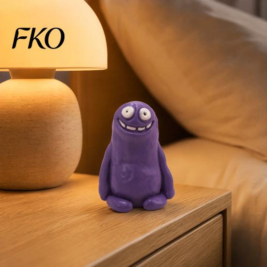 Creative Office Decoration Cute Ugly Mud Figure Desktop Decoration, Funny Resin Cartoon Personality Decor Statue, Hand-Painted Tabletop Sculpture for