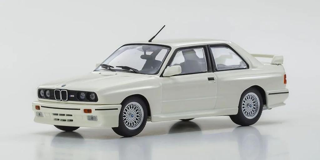 Maxichamps 1/43 BMW M3 E30 1987 (белый)