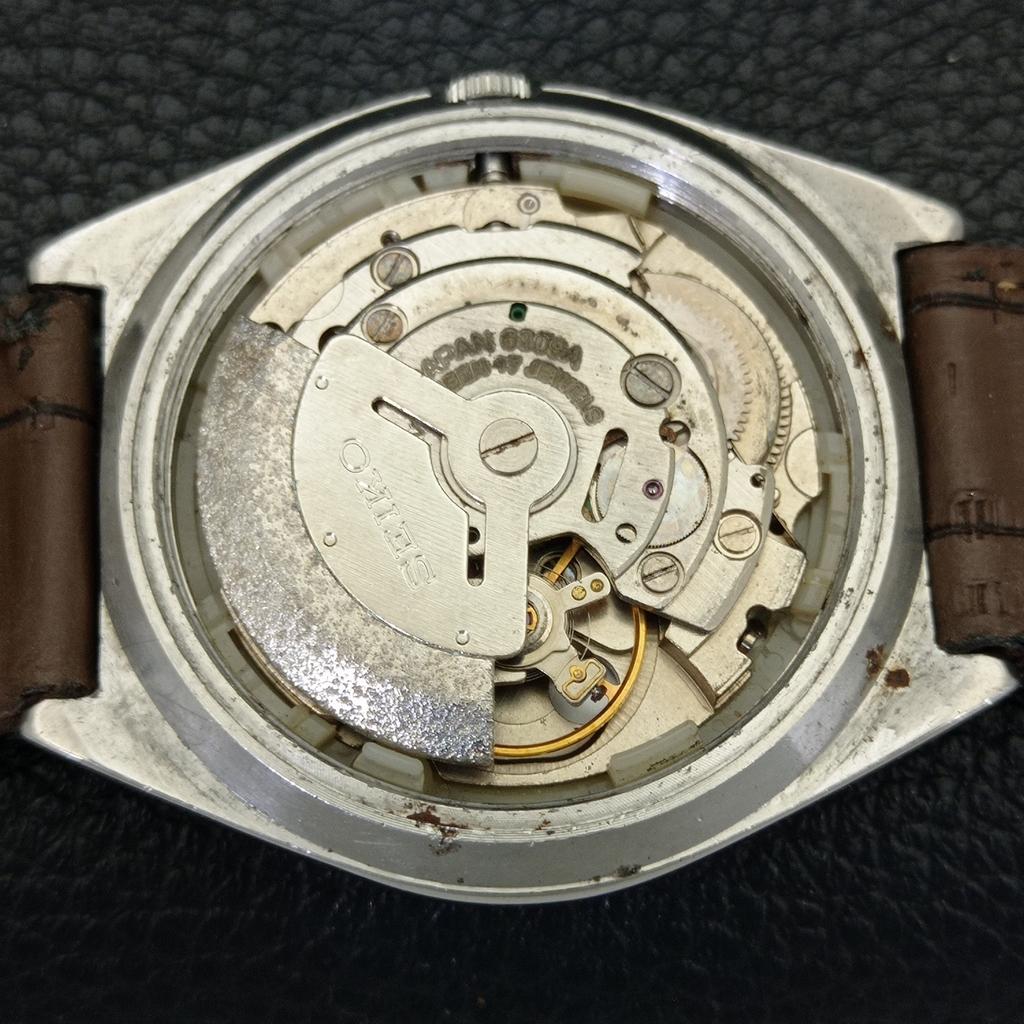 AUTOMATIC VINTAGE SEIKO 5 JAPAN 6309A MENS SILVER COLOR DIAL WATCH A701208-5 R206a-a701208