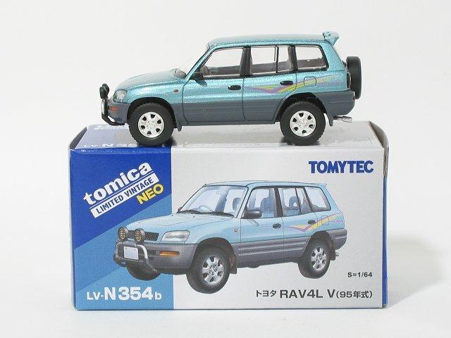 Tomica Toyota RAV4L V Модель 1995 года Limited Vintage Neo Tomytec (Светло-голубой/Серый) LV-N354b [1/64] [Время]