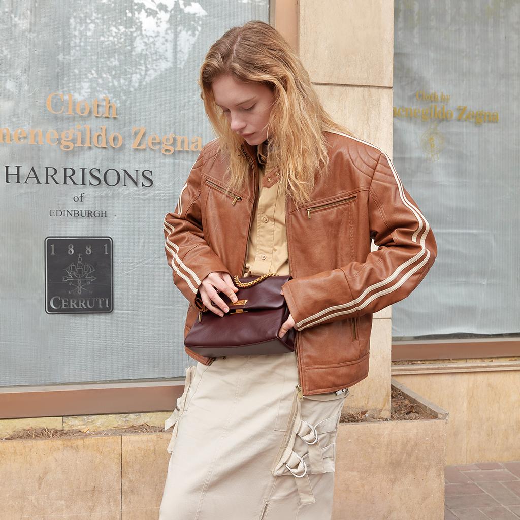 Charles & Keith Весенняя Высококачественная Популярная Универсальная Сумка-Кроссбоди Kerry с Подвеской Женские Сумки Черный Кремовый Бордовый CK2-80782515