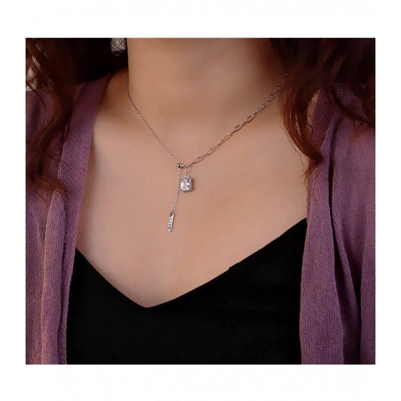 Womens Geometric Tassel Necklace O-Chain Square Pendant Luxury Small Design Festival