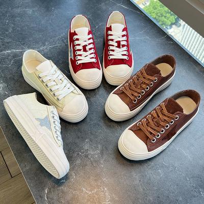 Женские туфли из кожи Star 2025 года, весна и лето, новые туфли на плоской подошве, повседневные модные маленькие белые туфли, женские универсальные туфли для досок