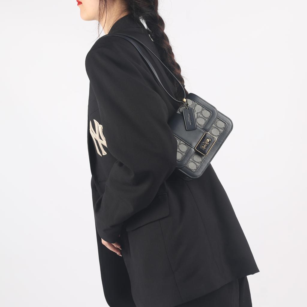 Coach Alie 18 Monogram Print Adjustable Shoulder Strap Jacquard Fabric With Calfskin And Snakeskin Messenger Bag Women bags Dark-Blue 4616-B4RH3