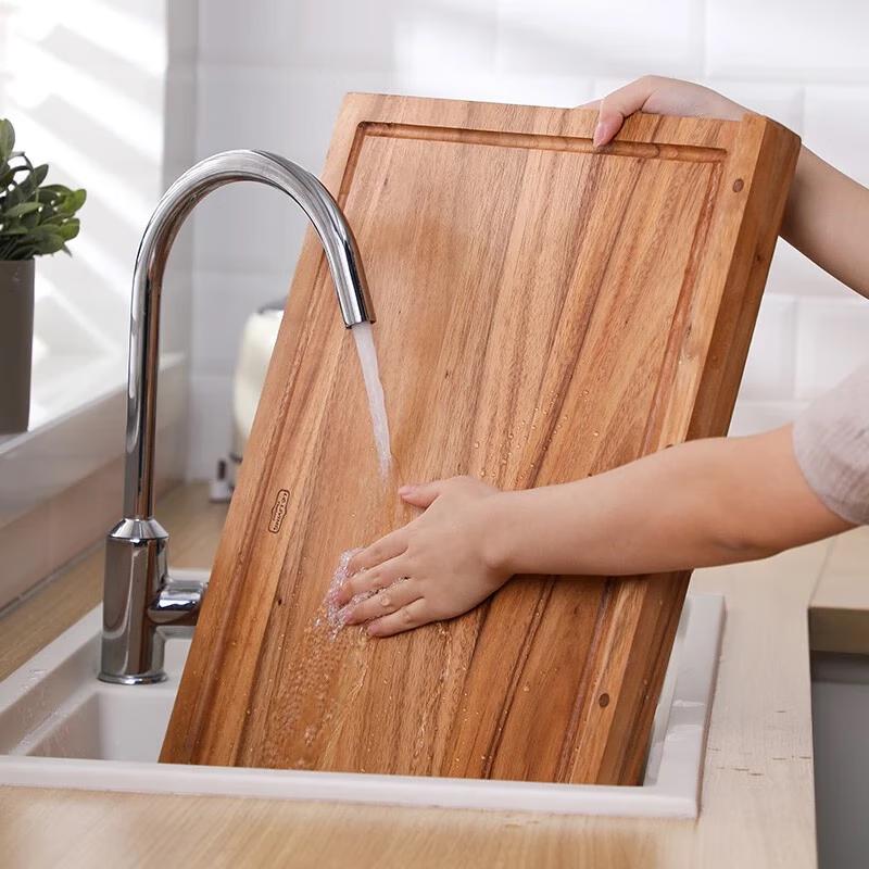 LC LIVING Разделочная доска из акации