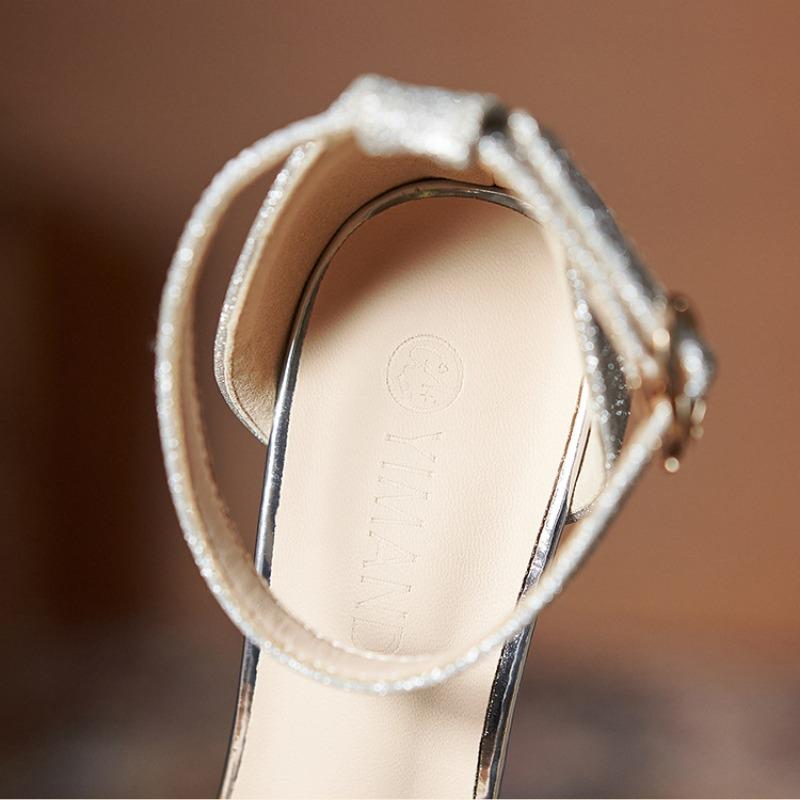 Новые босоножки на высоком каблуке с острым носком, пряжкой, блестками и жемчугом, модные и универсальные туфли на шпильках