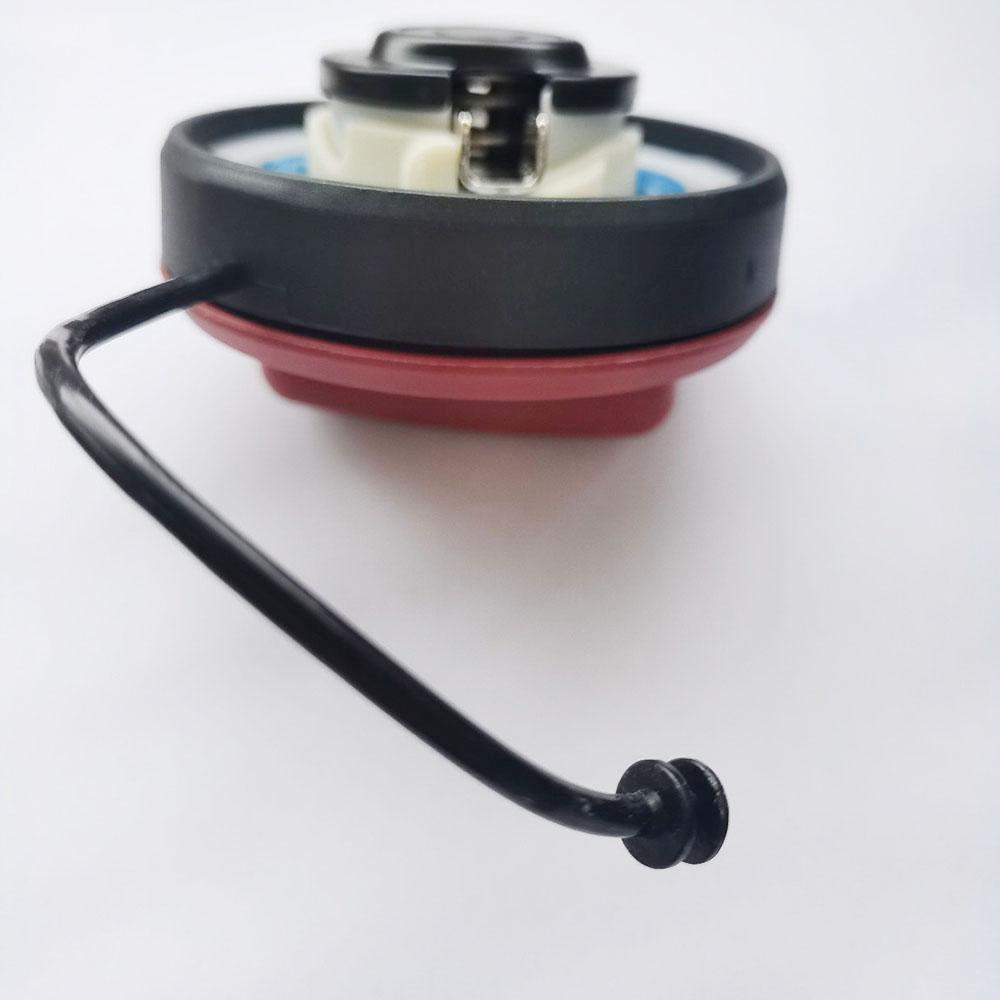 Для Mercedes-Benz W176 W117 X156 W205 W213 Крышка лючка дизельного топливного бака A2224700105