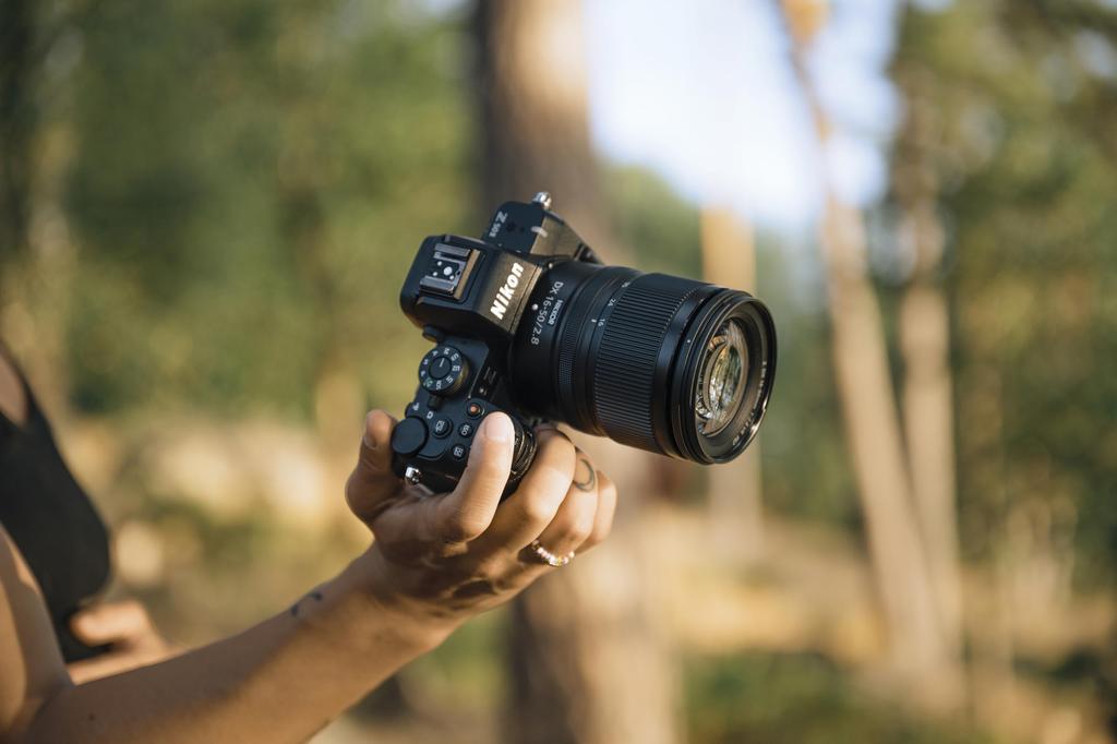 Nikon NIKKOR Z DX VR standard zoom interchangeable lens for mirrorless cameras 16-50mm f/2.8 APS-C