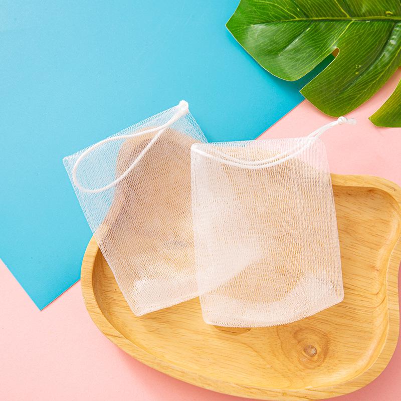 Вспенивающая сетка для умывания: Мешочек для хранения мыла ручной работы и мочалка для умывания.