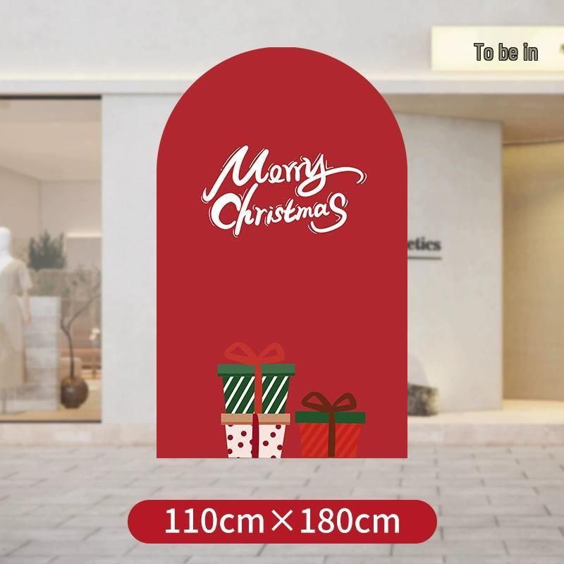 Праздничная рождественская композиция: Декор мероприятия в торговом центре с использованием шарового искусства и задника