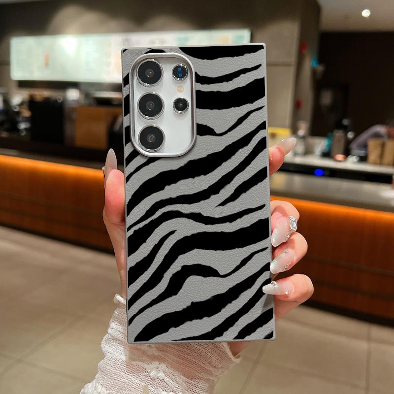 Ударопрочный тонкий матовый чехол для телефона с рисунком коровьей полосы для Samsung S25 Ultra S24 FE S23 S22 S21 A56 A36 A16 A55 A15 с рисунком зебры и мягкой текстурой из ТПУ кожи