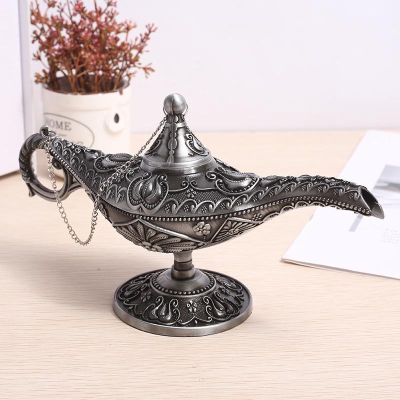 European Aladdin's Lamp Gold Retro Pattern Figurine: Classical Style Decorative Craft