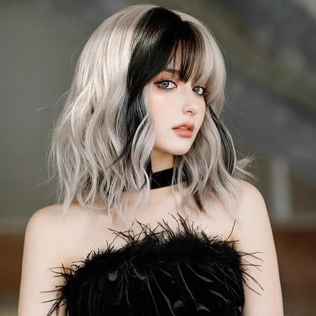 Серебристо-серый пудровый женский повседневный ролевой синтетический вьющийся парик с пушистой челкой, термостойкий парик Лолиты