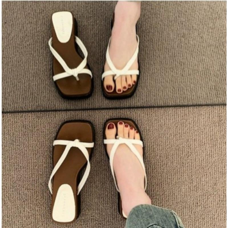 Новый стиль туфель на танкетке, туфель-лодочек, тапочек и пляжных сандалий на толстой подошве