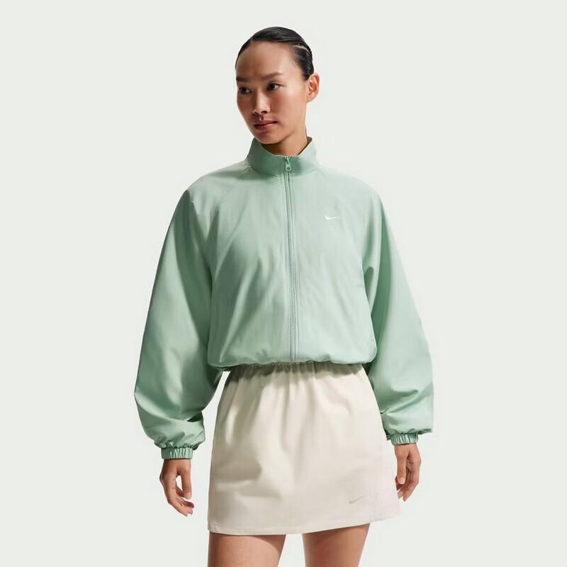 Nike Женская легкая тканая куртка с воротником-стойкой