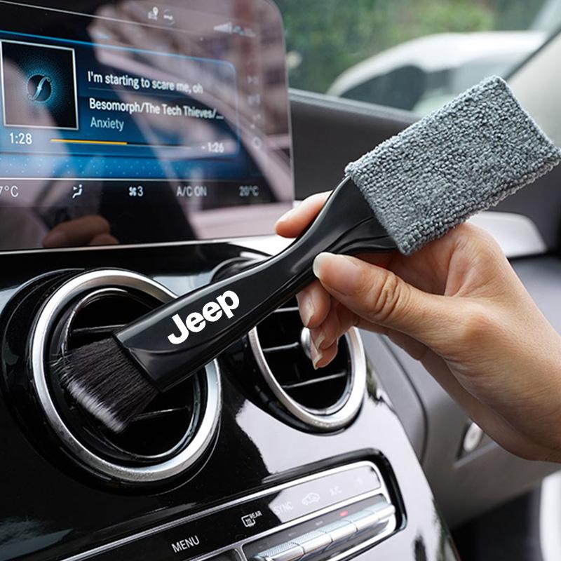 AIY5 2-In-1 Car Interior Cleaning Brush Air Vent Dust Removal Tools For Jeep Grand Cherokee Wrangler JK Gladiator Compass Renegade