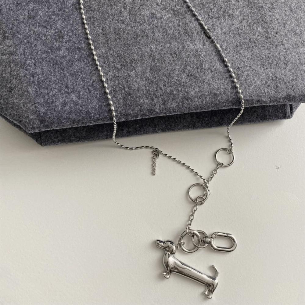 Vintage Dachshund Pendant Necklace Fashionable Beads Chain Trendy Cartoon Dog Choker Women