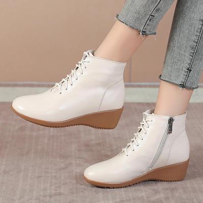 Модные женские ботильоны GKTINOO из натуральной кожи, плюшевые теплые на шнуровке, на танкетке, удобные, осенне-зимняя обувь, большой размер 34-42