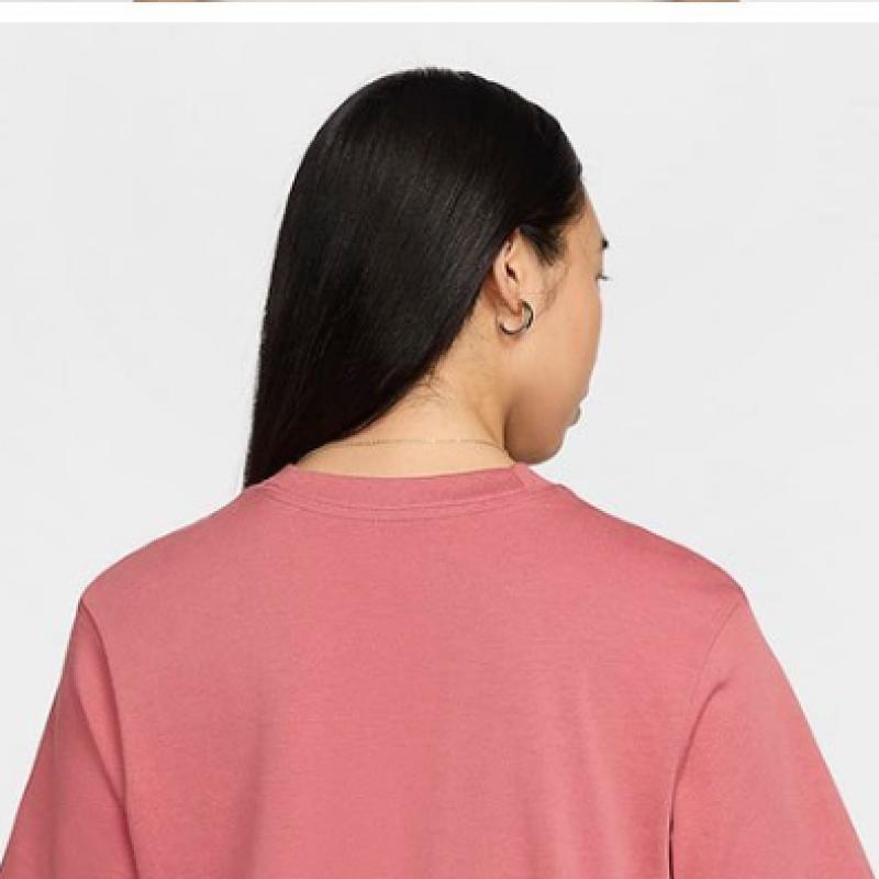 Nike ShorT Sleeve Tee Women S eSSenTial Boxy T ShirT Dd1238 634 S2408