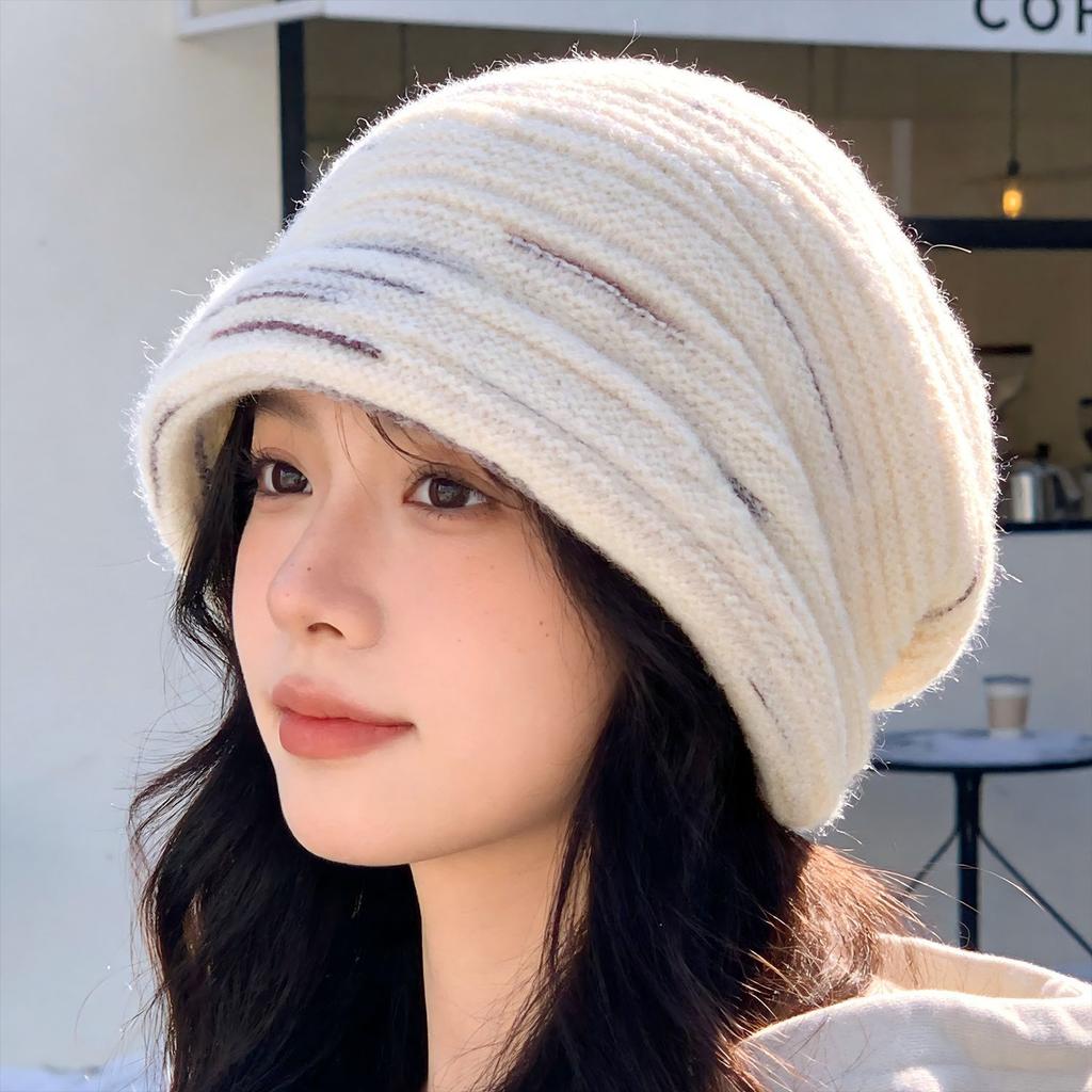 Big head circumference loose cold hat shows the face small autumn and winter women's solid color versatile pleated pile hat warm ear protection knitt