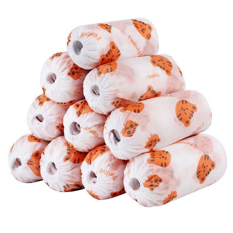 Одноразовые мультяшные бахилы с принтом и противоскользящим покрытием - износостойкий, пыленепроницаемый нетканый материал