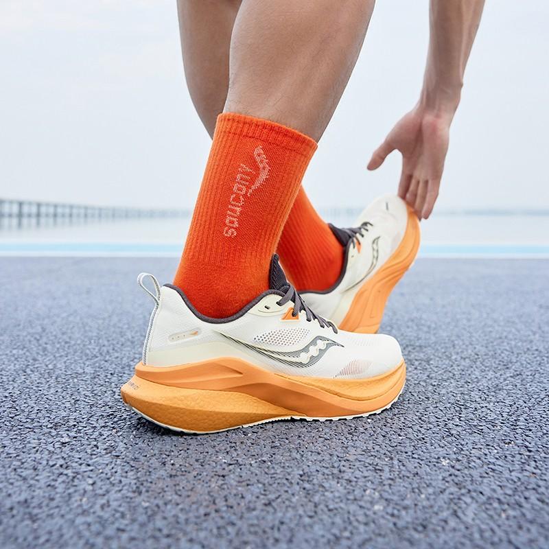 SAUCONY Нескользящая и износостойкая поддержка Низкий верх - S28225-1