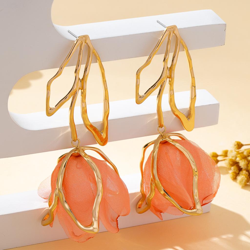 Пара женских серег, кисточки, розы, милые, романтичные, элегантные серьги средней длины, подходят для повседневной носки, отпусков и банкетов