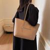 Versatile Large-capacity Tote Bag Women's New Popular Fashion Shoulder Underarm Bag Retro Commuter Bag