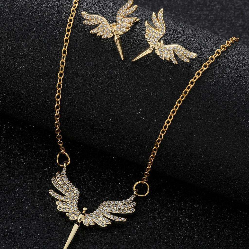 Angel Wings Zircon Bridal Jewelry Set: Necklace & Earrings