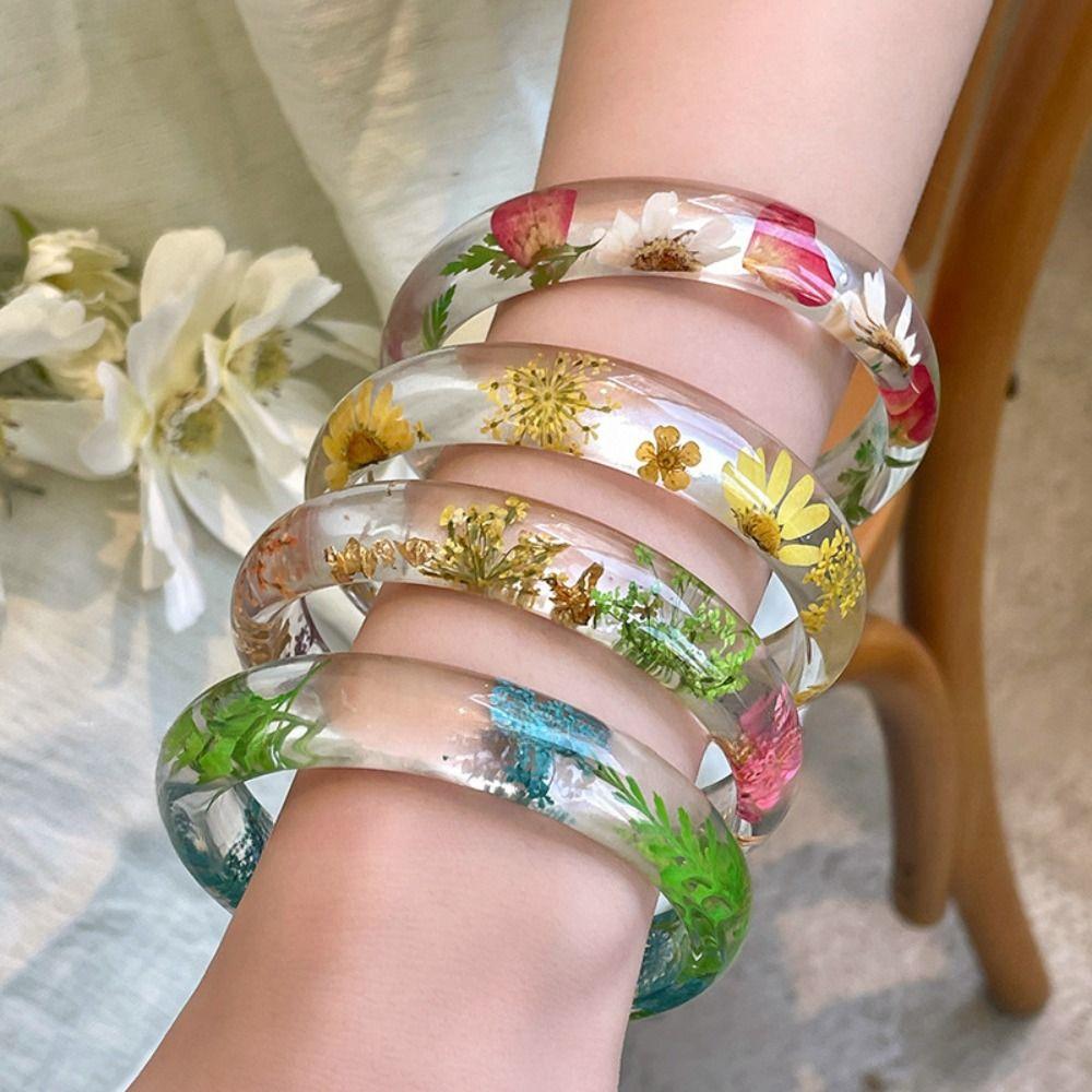 Resin Acrylic Bangle Wide Big Cuff Bangle Temperament Natural Dried Flower Bracelet Decoration