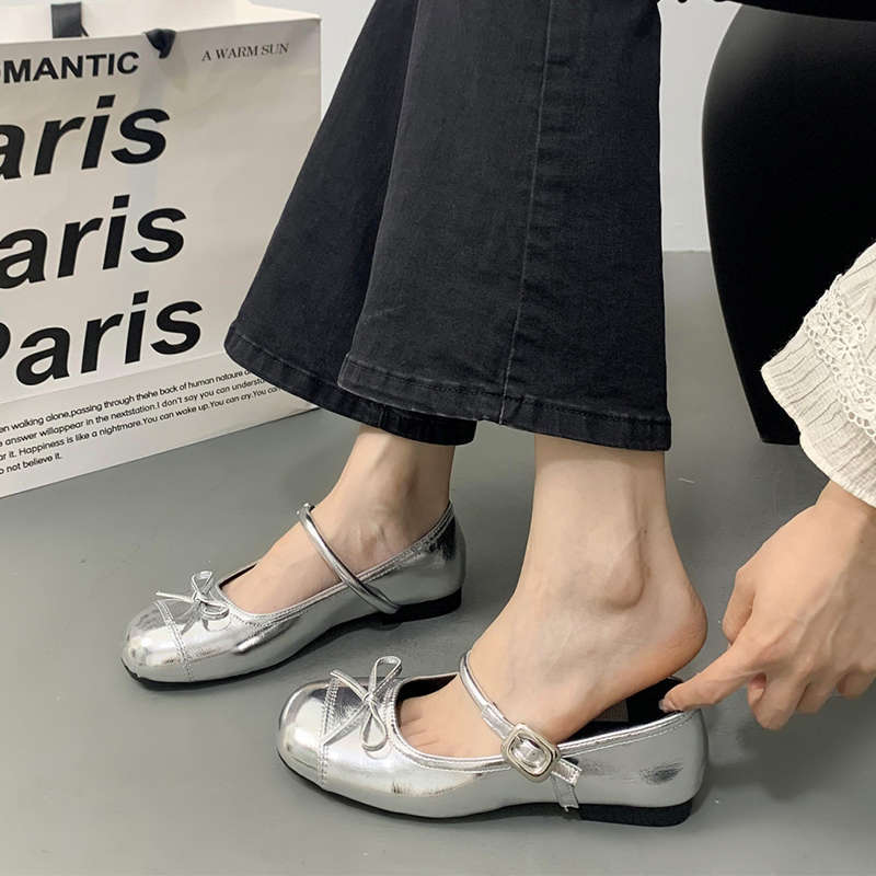 French with skirt light mouth small leather shoes women's 2025 new summer silver round head low heel flat Mary Jane single shoes