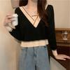 Женская осенняя кофта-обманка из двух частей с контрастным V-образным вырезом, вязаный базовый топ с облегающим свитером внутри, маленький короткий топ