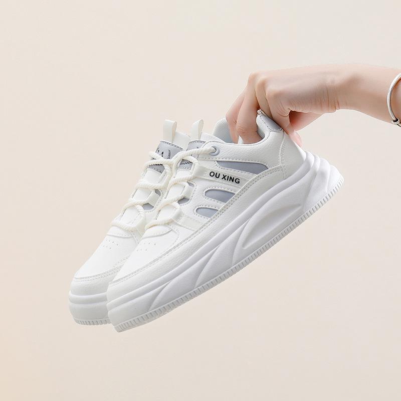 Осенняя легкая обувь Новые Ins Женские студенческие спортивные туфли с подъёмным дном Повседневная обувь Мода