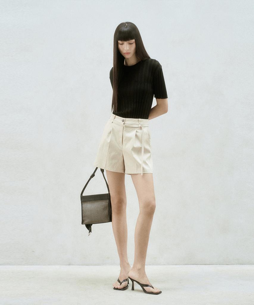 RE RHEE Half Sleeve Ribbed Top Black