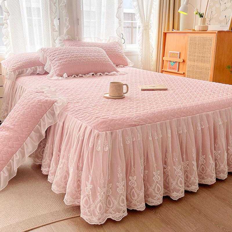 Стеганая юбка-кровать, комплект из трех предметов, универсальное противоскользящее покрывало на четыре сезона в форме сердца, толстое хлопковое постельное белье