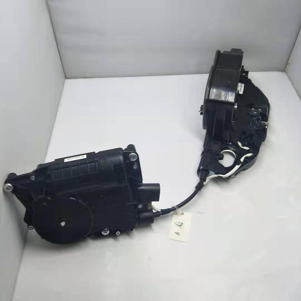 Привод замка передней двери для BMW 5 серии F01/F02/F10/F11