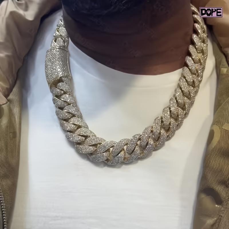 High-Quality Designer Copper-Set Moissanite Cuban Chain Necklace | 18K Golden Plated Golden-Plated Craftsmanship, Handcrafted Hi