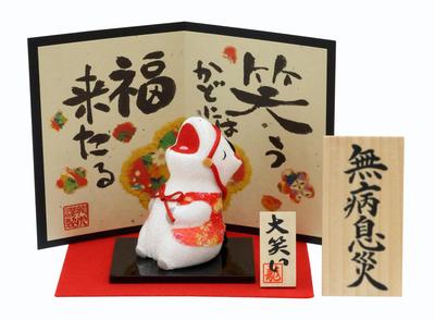 Домашний декор – Статуэтки