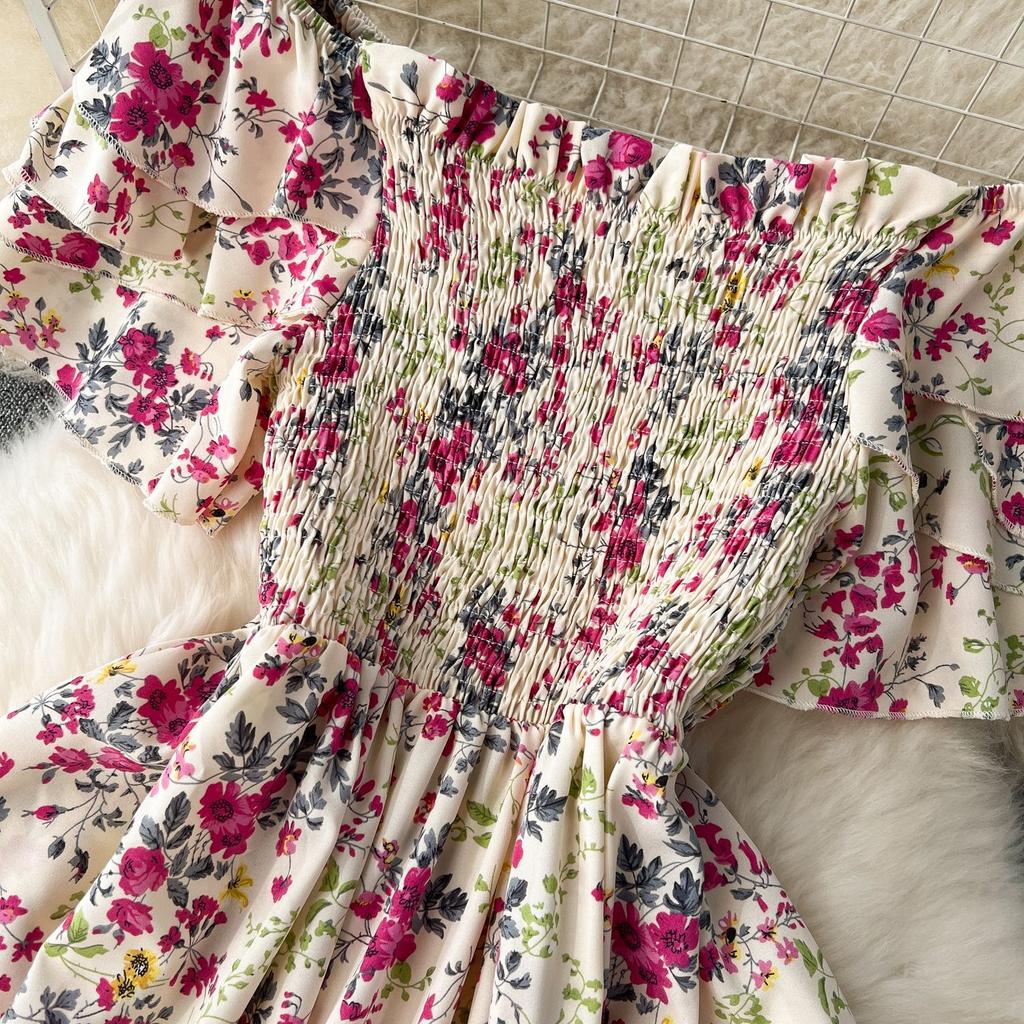 Женские летние каникулы с одним вырезом без бретелек с коротким рукавом и длинными цветочными платьями на талии