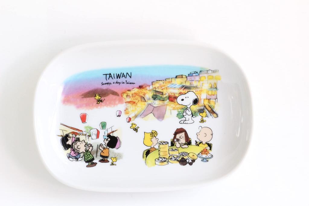 Керамика Shimizu Oval Plate Snoopy Singapore Taiwan Snoopy 2 Pattern Set