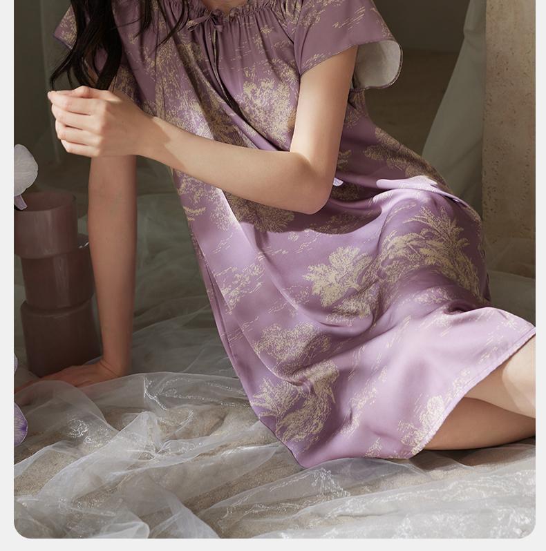Xuan Liang Sleeping Skirt Women's Summer Thin Ice Silk Short sleeved Pajamas Simulated Silk Mom Dress Large Home Clothes