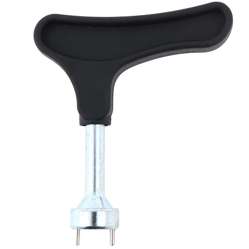 Инструмент для снятия шипов на обуви для гольфа