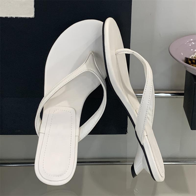 Fashion Eilyken Summer Fashion Round Clip Toe Slippers Women Thin Low Heels Beach Casual Sandals Flip Flops Shoes Zapatos De Mujer