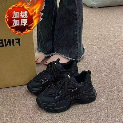 Женская обувь – Кроссовки