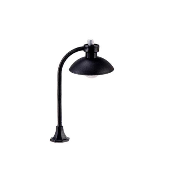 1Pc Creative Resin Street Lamp Model Garden Dollhouse Miniature Landscape Decor