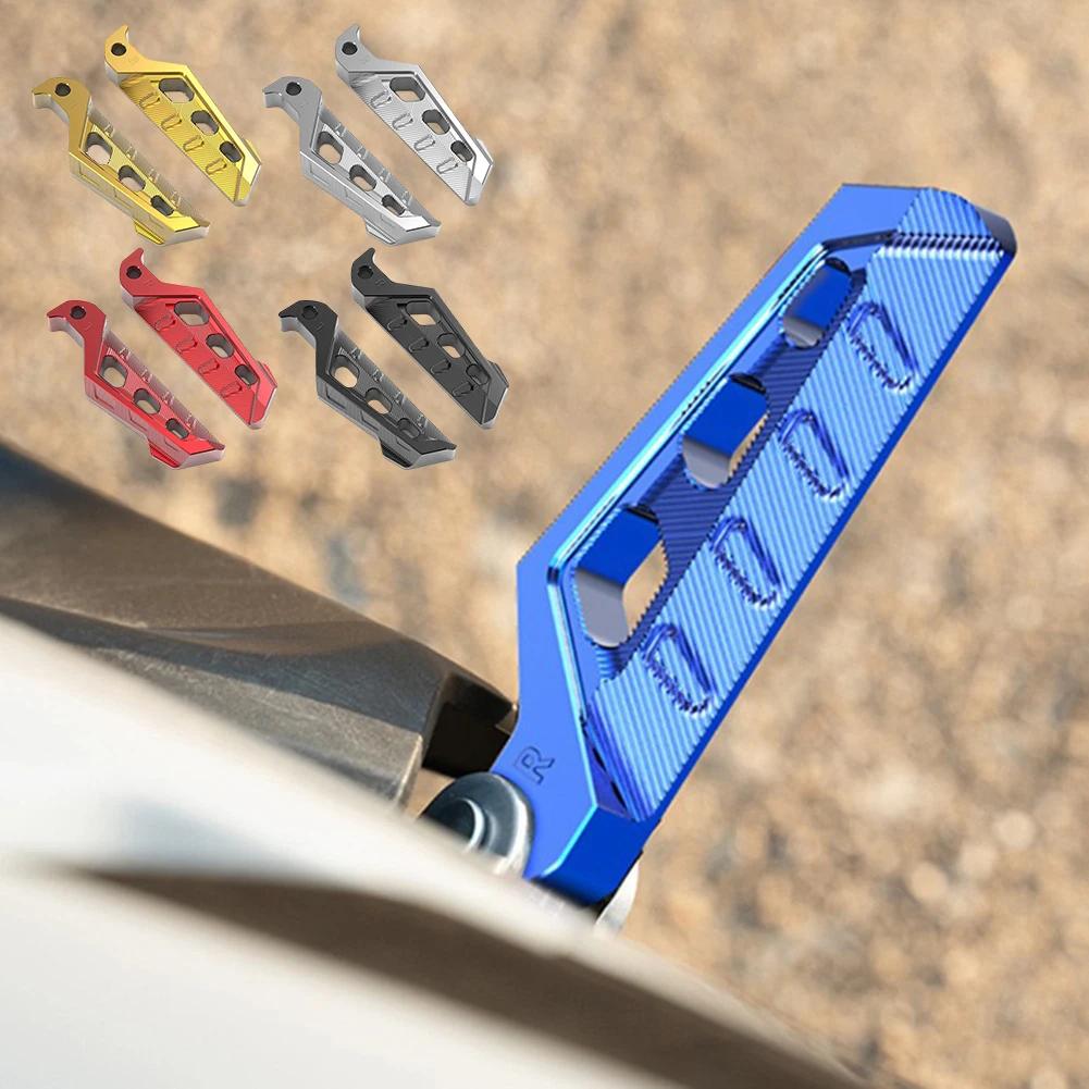 1Pair Motorcycle Aluminum Footrests Rear Foot Pegs Rear Pedals Accessories For NMAX155/XMAX300/NVX155/AERO R1/R3/MTO3