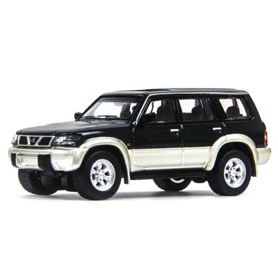 PAUDI MODEL 1/64 Литая модель автомобиля Nissan Patrol Y61 1998 Зеленый