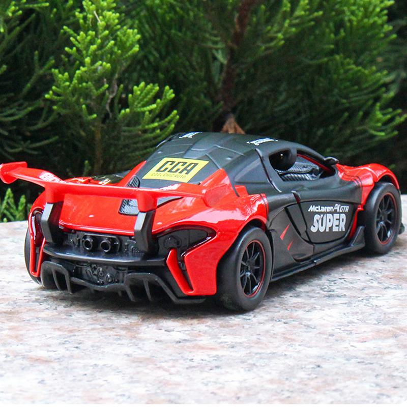 Масштаб 1/32 McLaren P1 GTR, литая под давлением модель автомобиля, игрушечный автомобиль с откатным механизмом, звуком и светом для детей, коллекция подарков для мальчиков и девочек