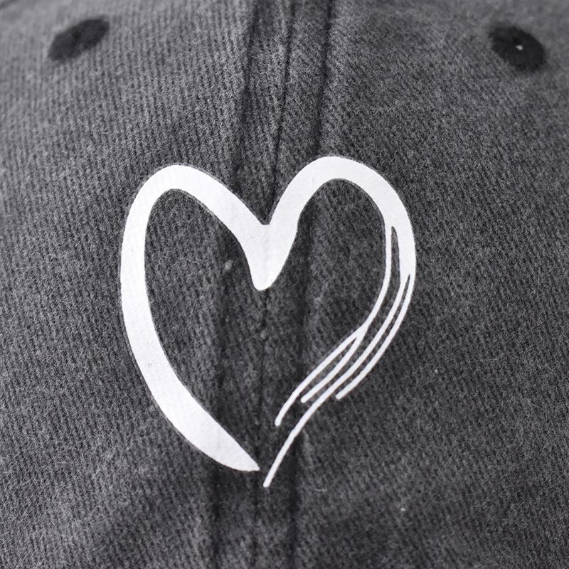 Cotton New Love Baseball Cap Men and Women Outdoor Personality Cartoon Big Love Cap